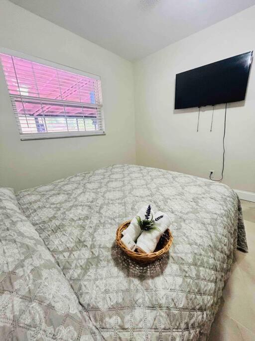 Vintage Family Scape + Heated Pool&Discount Vila Tampa Exterior foto